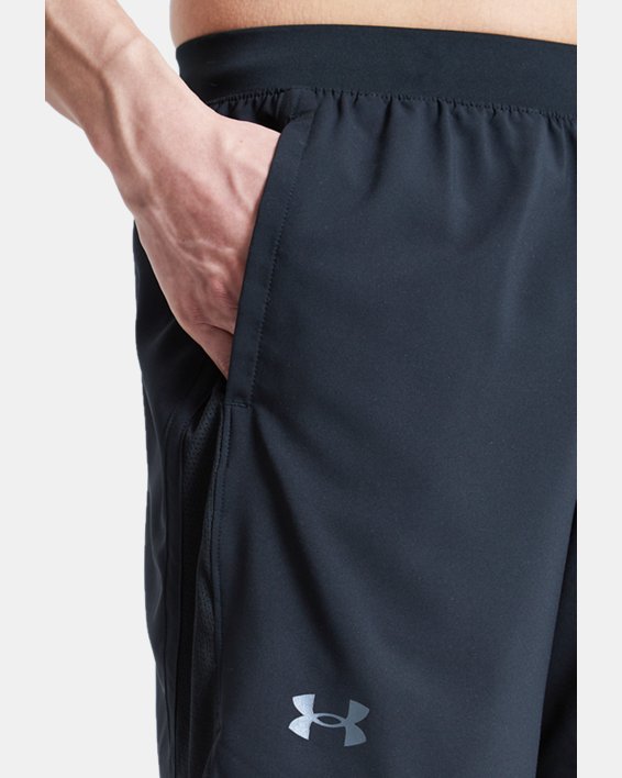 Men's UA Launch Run 7" Shorts, Black, pdpMainDesktop image number 6